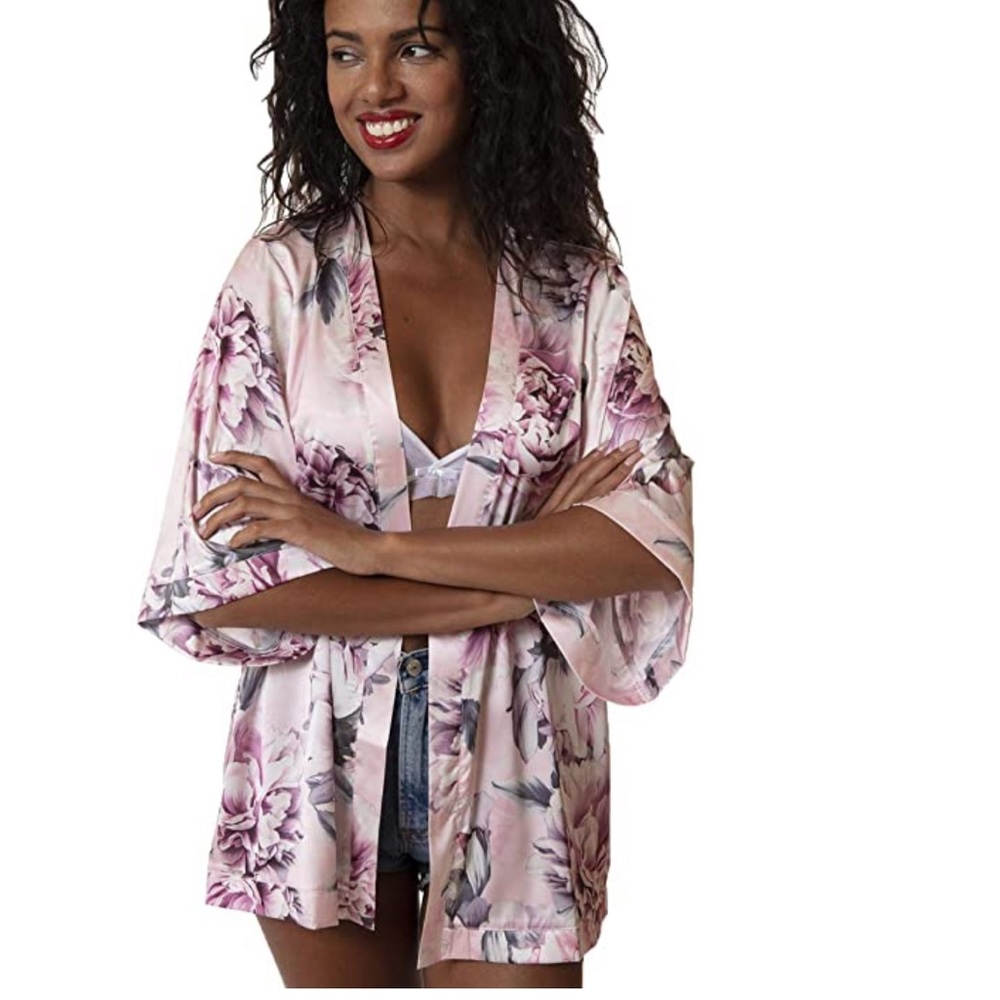 Floral kimono - Picture 2 of 4
